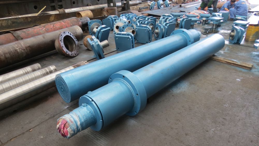 Deephole tube boring honing service (4)